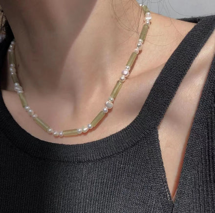 Handmade Vintage Gold Plated Boho Green Freshwater Pearl Beaded Necklace for Women-Wedding Party Gift