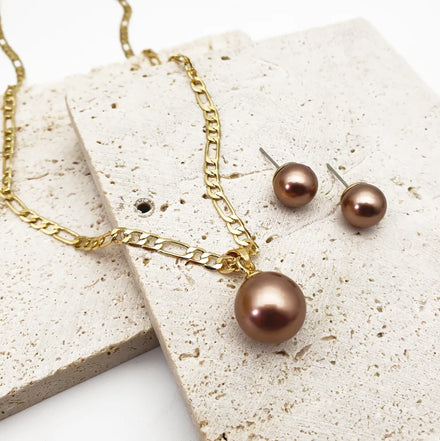 Wholesale Fashion Hawaiian Gold Plated Jewelry Simple Design Colorful Shell Pearl Necklace Earrings Set for Women Gift