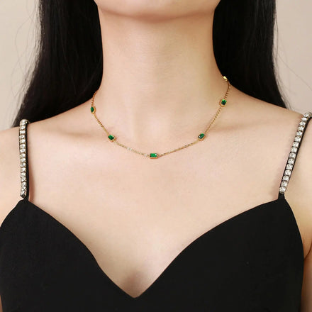 Dainty 18k Gold Plated Stainless Steel Emerald Green Small Square Diamond Cubic Zircon Cz Stone Women Choker Necklace