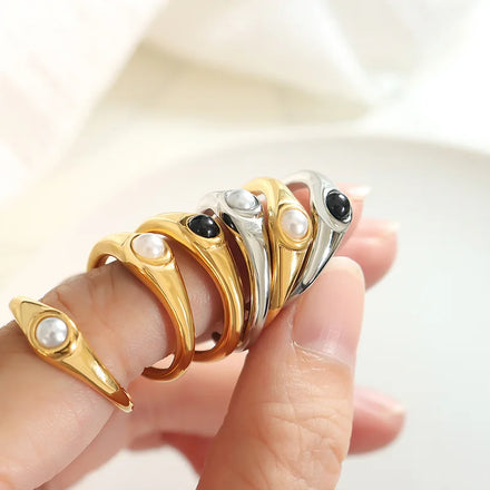 Designer Fashion Ring Black And White Glass Ball Stainless Steel Gold Plated Ring