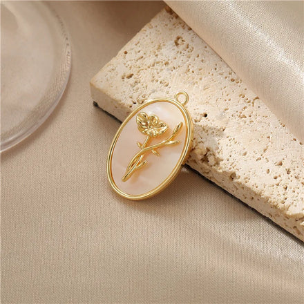 Ready to Ship Customized DIY Shell Necklace Pendant Small Cute 18k Gold Plated Heart Rose Flash Charms for Jewelry Making