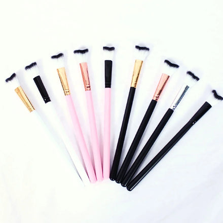 Ready to Ship V-shaped Eyelash Extension Cleanser Brush Eyelid Shampoo Cleaning Eye Cleaner Cleansing Lash Brush