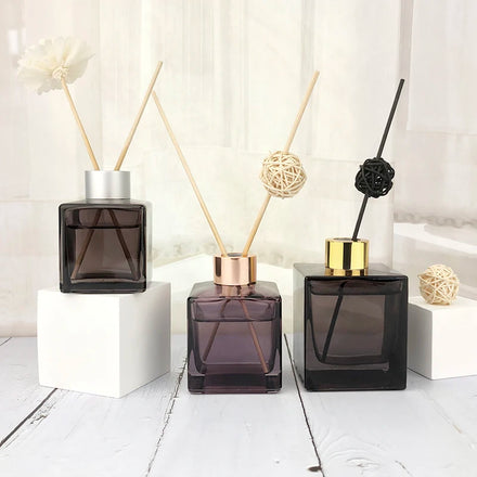 Wholesale Luxury Transparent Fragrant Reed Oil Perfume Glass Diffuser Bottles 100ml 150ml 200ml Custom Logo Gift Box