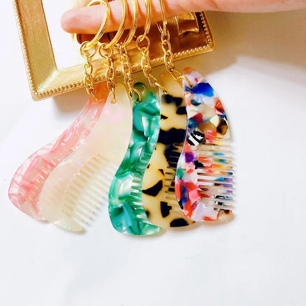 Wholesale New  Cute Portable Small Hair Comb Fashion Pendant Acetate Plate Mini Comb Key Chain
