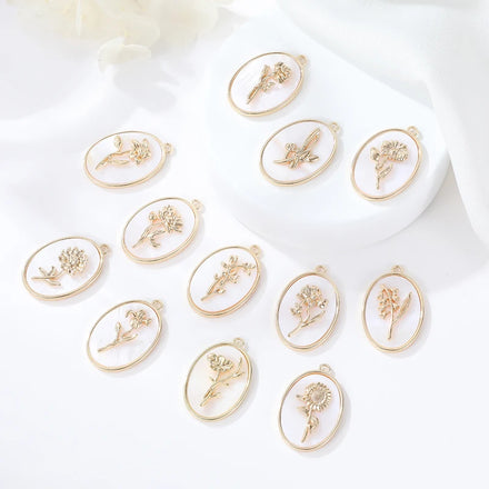 Hot Sell 14K Gold Plated Brass Vintage Immortal 12 Month Birth Flower White Shell Certified Pendant Necklace Women Birthday Gift