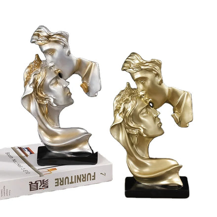 2025 Creative Modern Home Decor Kiss love Couple Statue Luxury Decoration for Home Living Room Other Home Decor