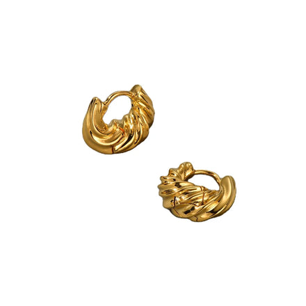 2023 Waterproof Diamond Stud Fashion Statement Twisted Stainless Steel 18K Gold Plated Small Croissant Shape Anniversary