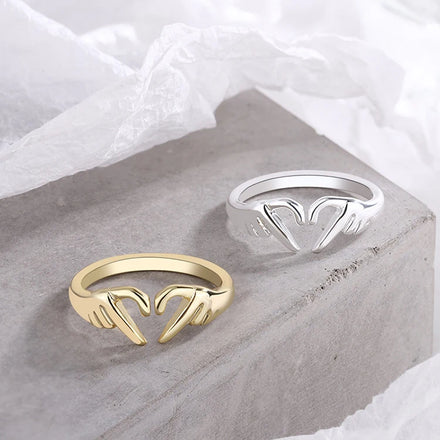 2025 Cross-border New Fashion Jewelry Rings Design Sense Geometric Luxury Ring Creative Heart Rings for Women