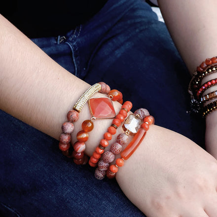 Women Customized Handmade Jewelry Natural Stone Crystal Glass Acrylic Pipe Bracelet Pyramid Skull Elastic Stack Bracelet Set