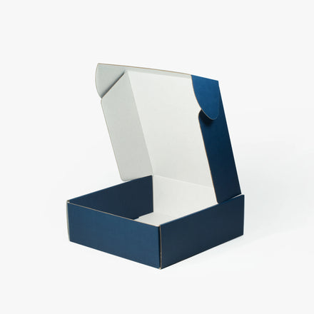 Wholesale Logo Color Post Packaging Folding Clothing Shipping Corrugated Box