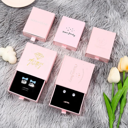 Recyclable Cardboard Rigid Square Jewelry Box Sponge Lining Handle Custom Logo UV Coating Grey Board 2cm Small Size Necklace