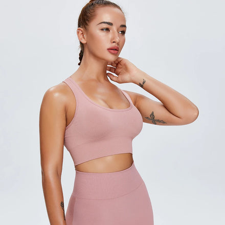 Women Plus Size Breathable Lightweight Eco-Friendly Simple Seamless Yoga Sports Bra New Design Sexy