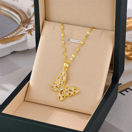 Luxury 18k Gold Plated Titanium Steel Chain Cubic Zircon Butterfly Necklace Crystal Butterfly Pendant Necklaces Jewelry 2023