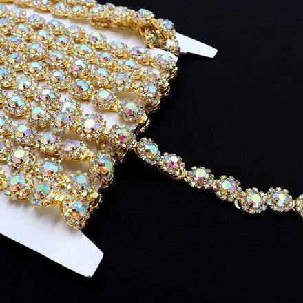 F023 Minimalist Jewelry Delicate Brass Chain 3A Grade Gold Rhinestone Sew-On Cup Chain Trim for Jackets
