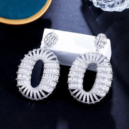Korean Women's Atmospheric 3A Cubic Zircon Round Shaped Mid-length Luxury Banquet Bridal Treasure Drop Earrings