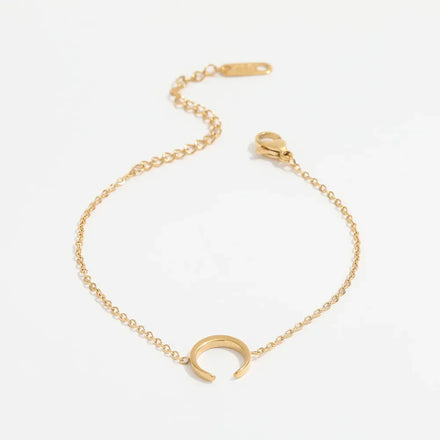 Fenny PVD Plated Wholesale Summer Holiday Geometric Crescent Pendant Stainless Steel Jewelry Bracelet for Women