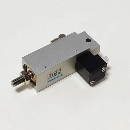 CD74 XL75 L2.335.038 ESM-25-30-P-SA Cylinder Solenoid Valve for Printing Machine Spare Parts