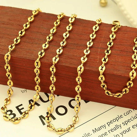 Maiou Designer Trendy Waterproof Fashion Stainless Steel Gold Coffee Bean Pig Nose Link Chain Necklace Jewelry for Women