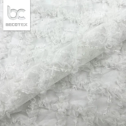 2026 White Sequins Lace Fabric 3d Embroidery Tulle Bridal Lace Dress Fabric for Show in Dubai for Dress