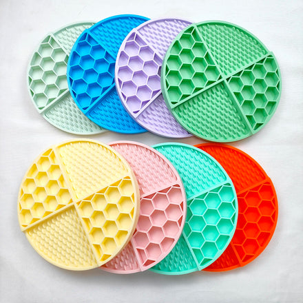 Pet Supplies Weight Loss Customized Slow Feeder Bowl Dog Cat Licking Mat Silicone Dog Lick Mats Pet Lick Pad