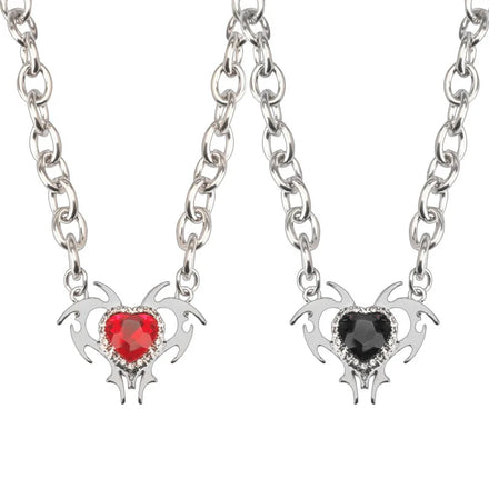 Yiwu DAICY Retro Style Gothic Necklace Personality Neo-Gothic Diamond Heart Necklace for Women Men Goth Necklace for Gift