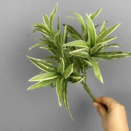 A039 Simulation Plant Artificial Hanging Orchid Tree Leaves Gilt-Edged Lilieswedding Decoration House Decor