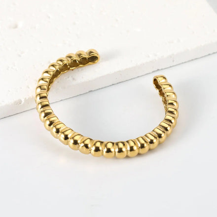 Custom Hot Selling 18K Gold Plated Minimalist Jewelry Manufacturer Trending Open Adjustable C Shape Cuff Bracelet for Women