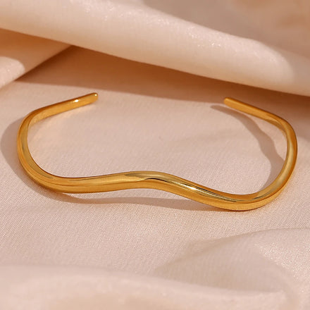 Dreamshow Trend Minimalist Irregular Open Cuff Bangles Gold Plated Stainless Steel Bangles for Women