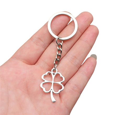Four Leaf Clover Keychain Metal Plant Key Chains Gift Spiritual Nature Keyring Good Lucky Keychain Charm Pendant Clover Keychain