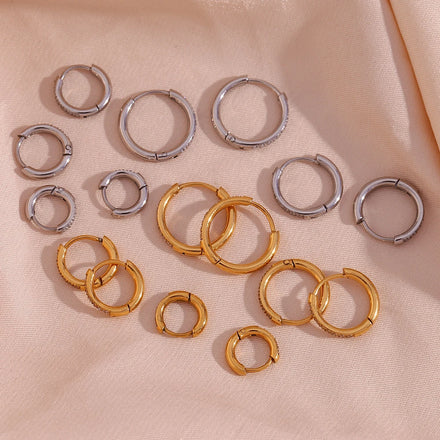Guarantee Dreamshow Dainty Zircon Huggies Hoop Earring 18K Gold Plated Stainless Steel Hoop Earrings Set for Women Wholesale