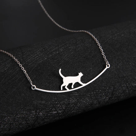 Cute Walking Cat Pendant Necklaces Stainless Steel Jewelry Simple Cat Curved Choker Necklaces Women Party Wedding