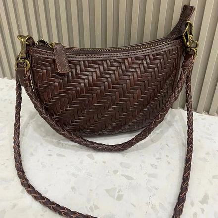 EMG7302 Luxury Hand Made Woven Bag Dumpling Leather Wholesale Beach Fashion Shoulder Straw Knitted Rattan Custom Sling Bags