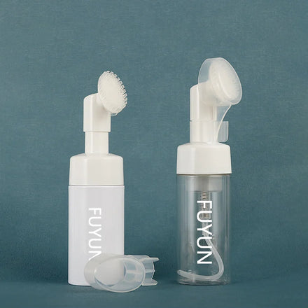 Fuyun Custom Colors 100ml 120ml 150ml 200ml 250ml Cleansing Foam Pump Bottle Plastic Soap Bottle with Silicone Brush Head