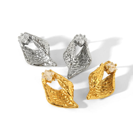 2024 New Arrival 18K Gold Plated Irregular Fold Texture Earrings Stainless Steel Inlay Zircon Stud Jewelry for Ladies No Fading