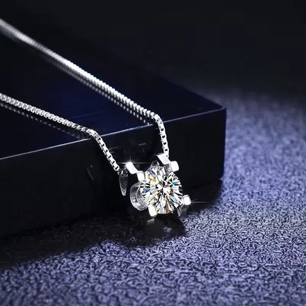 Fashion Jewelry Silver Moissanite Pendant Necklace 1ct 6.5mm Round Moissanite Pendant Jewelry for Women Girls