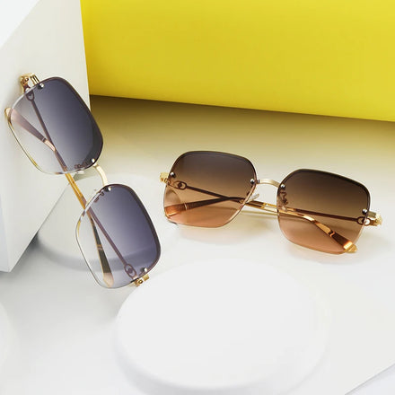 Fashionable Oversized UV400 Sunglasses for Men Women Square Metal Frame in Pink Gray Tea with Acrylic Lenses Anti-UV Eyewear