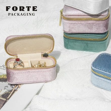FORTE Travelling Carry-on Velvet Elegant Box Portable High Volume Custom Storage Case Small Travel Jewelry Boxes Custom Logo