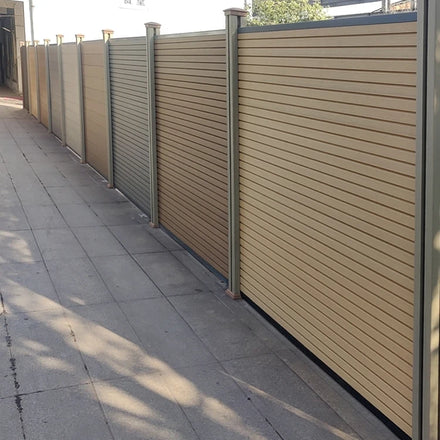 Wholesale Waterproof Wood Plastic Composite Fencing Panels Garden Outdoor Privacy Wpc Fence Board Hdpe Fence Panels
