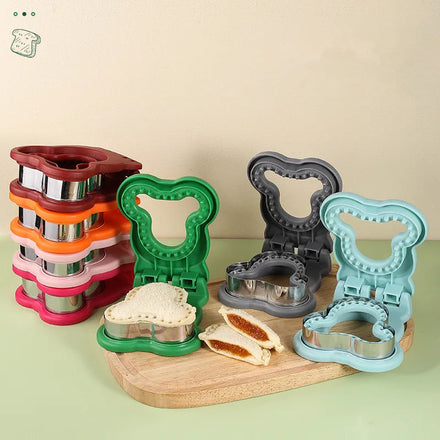 Bear Shaped Metal Eco-Friendly Sandwich Cutter and Sealer Pancake Maker DIY Cookie Press for Kids with 7 Colors