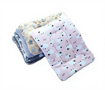 2024 Top Selling Customizable Thick Plush Cat and Dog Nest Extra Thick Coral Plush With Cotton Warm Dog Blanket