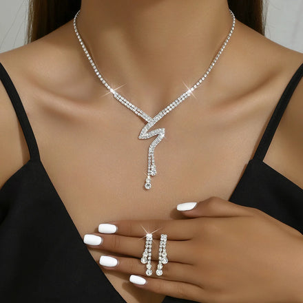 2024 NEW DESIGN Shiny Drop Wedding Elegant Designed Wholesale Rhinestone Necklace Earrings Set
