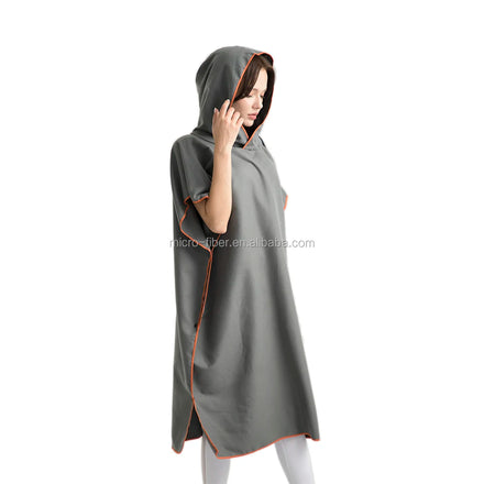 Popular Wearable Microfiber Super Absorbent Poncho Swim Towel for Changing Clothes in Public