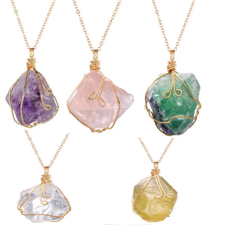 Natural Raw Ore White Crystal Pendant Necklace Irregular Twisted Iron Wire Amethyst Powder Crystal Fashion Jewelry
