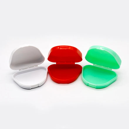 Colorful Snap Lock Dental Plastic Triangle Slim Orthodontic Retainer Case