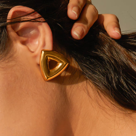 J&D Clean Fit Waterproof 18K Gold Stainless Steel Chunky Jewelry Geometric Triangle Smooth Earring Women