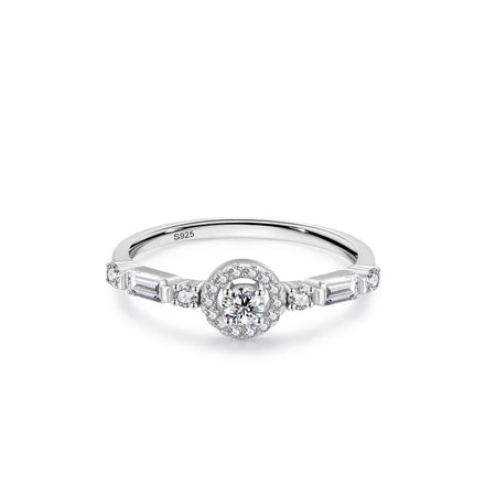 New Arrival Silver Dainty Stylish Fine Jewelry Ladies Rings Zircon Exquisite 925 Sterling Silver Rings for Women