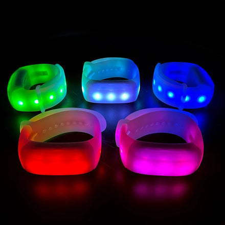 Programmable Wireless LED DMX Control Bracelet-Adjustable Size 48H Battery Life ABS Material CE Certified Party Decoration