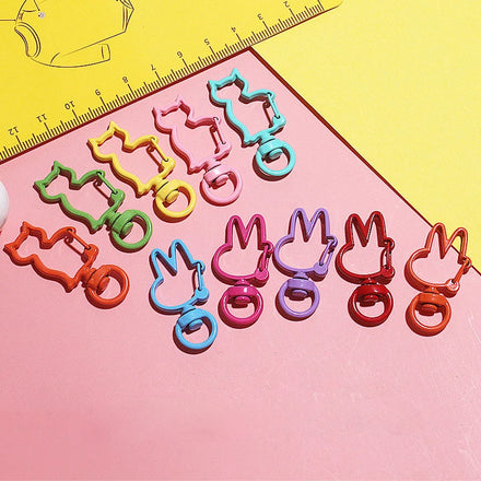 Wholesale Custom Metal Rabbit Key Chains Charms Waterproof Eco-friendly Lightweight Cartoon Acrylic Key Rings Digital Printing