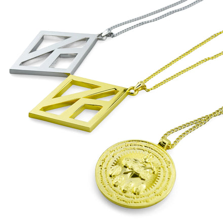 Factory Direct Sell Custom Design Pendant Badge with 60cm Neck Chain Car Decoration