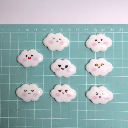 Bulk 100Pcs/Bag Lovely Cartoon Cloud Flatback Resin Cabochons Embellishments Accessories for Phone Case Scrapbooking Craft DIY